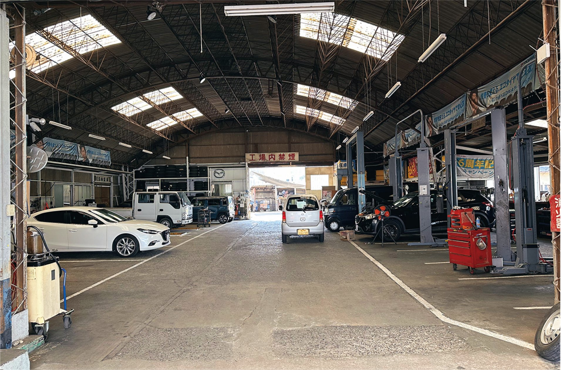 237_マツダオートザム府中-角モータース株式会社_9.png
